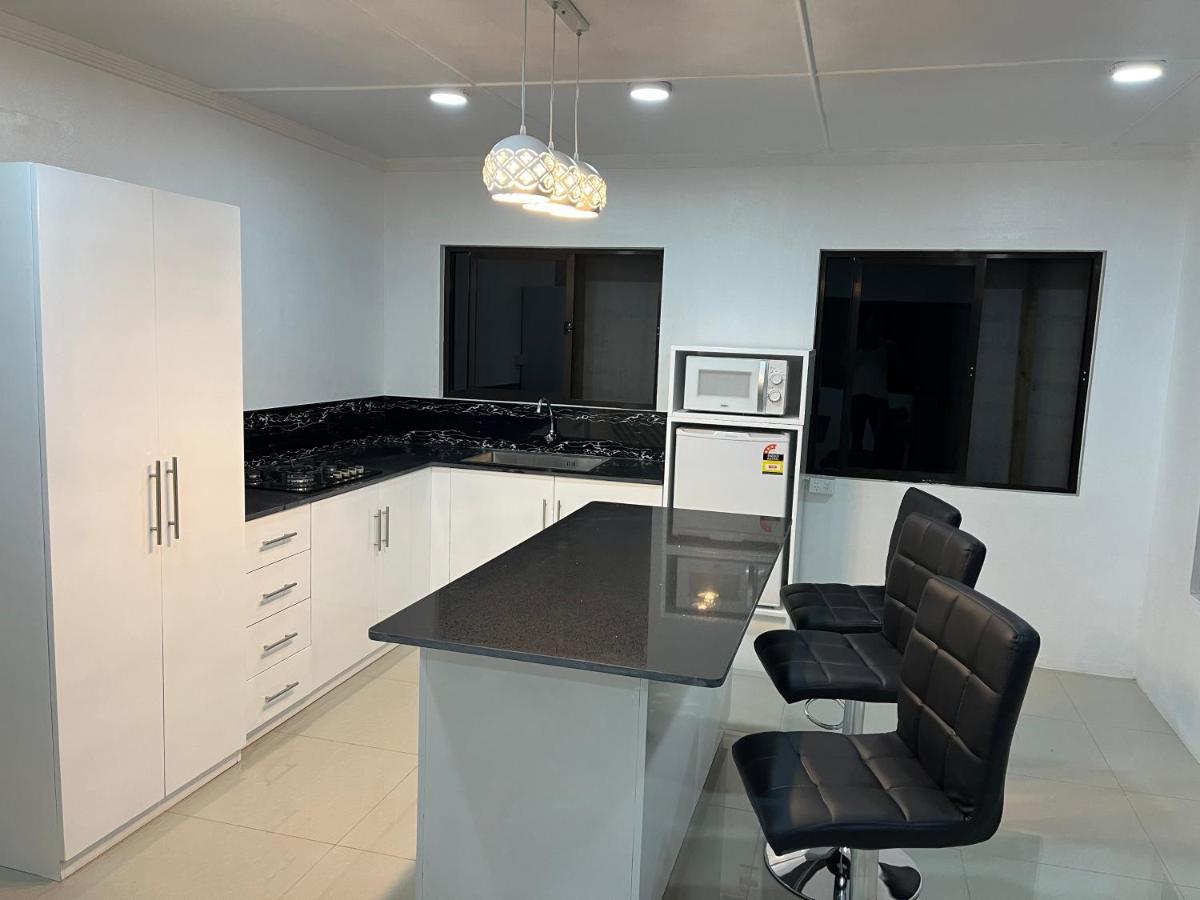 Bula Homestay ลาบาซา ภายนอก รูปภาพ